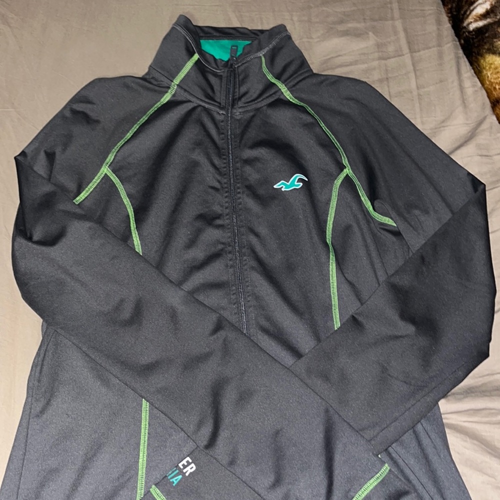 Hollister California grey and green ling sleeve work out jacket